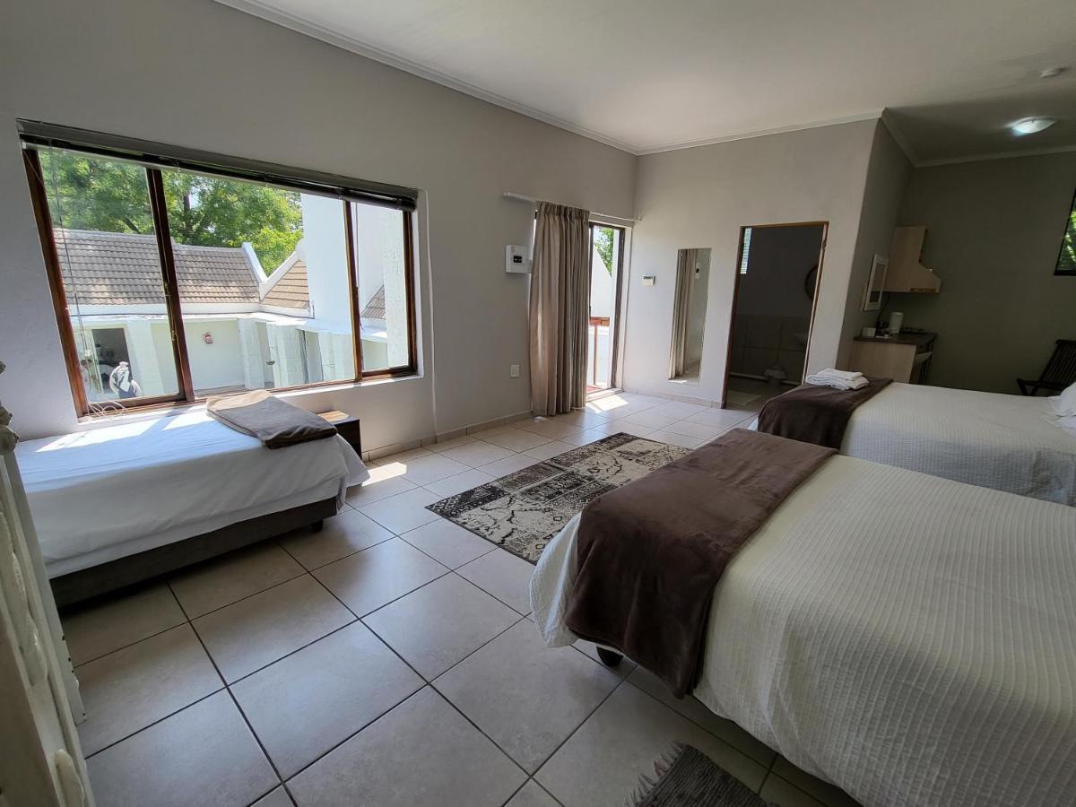 Sandstone Kroonstad Extérieur photo