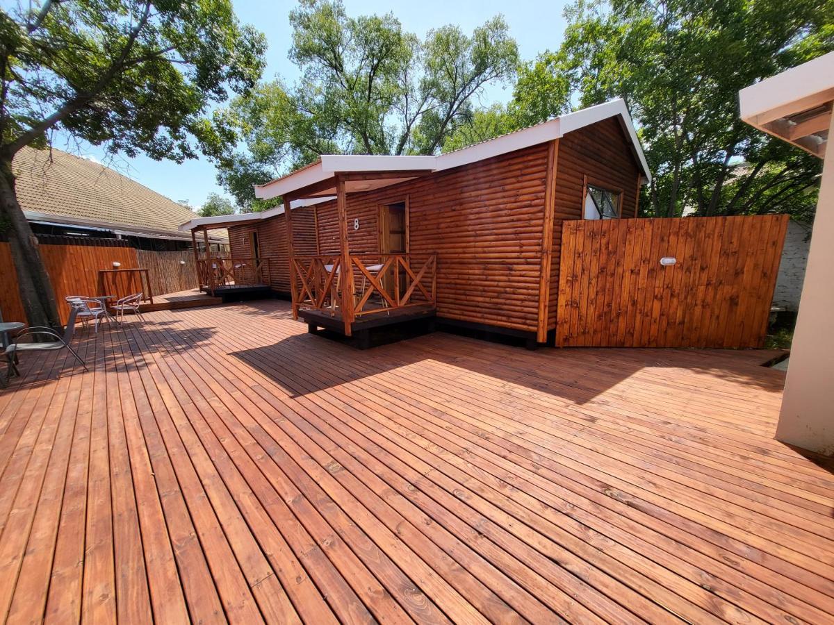 Sandstone Kroonstad Extérieur photo